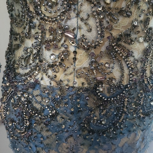 Mac Duggal Beaded Embroidered Metallic Lace Boatneck Cocktail Dress - Picture 7 of 15